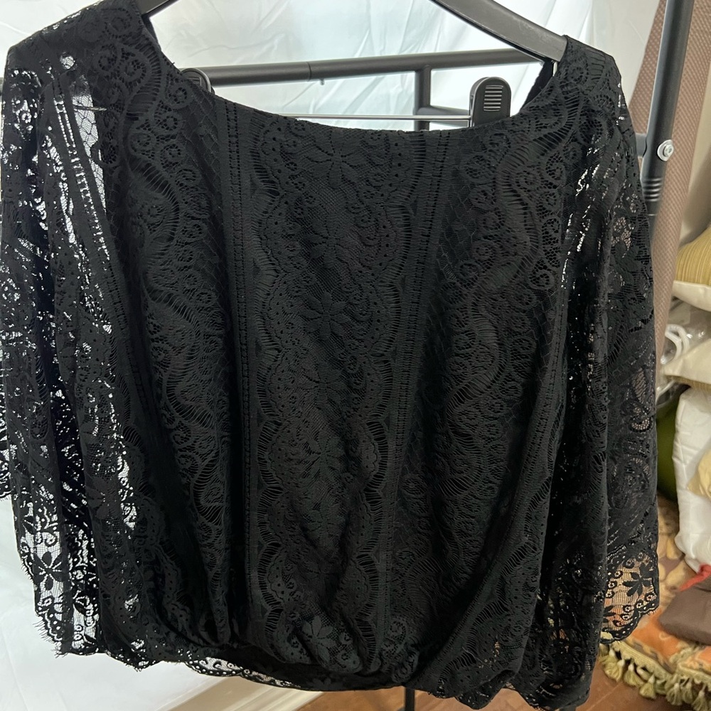Elegant Black Lace Women's Top